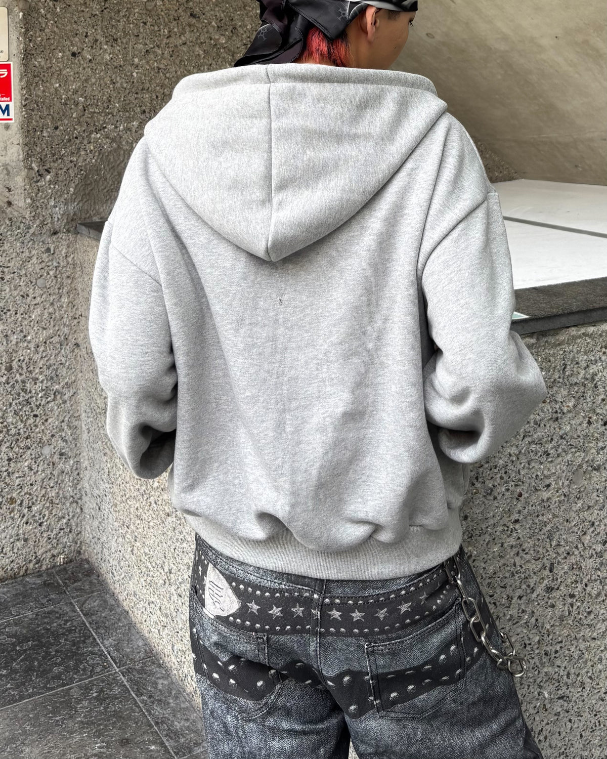 受注制【Never mind the XU】SCRIPT EYELET ZIP HOODIE (3color)