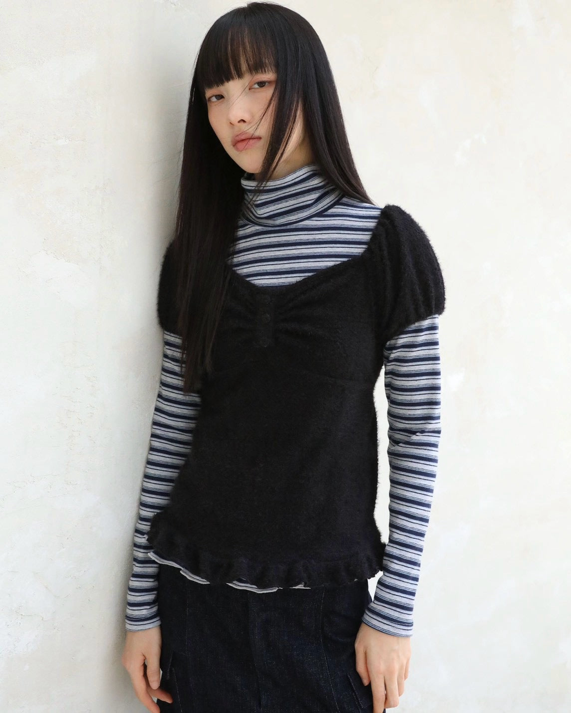【Uglyshadow】SOFT SHIRRING T-SHIRT