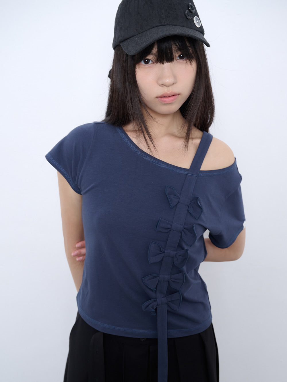 6/8 21:00発売【TUOMIO】RIBBON OFF SHOULDER T-SHIRT