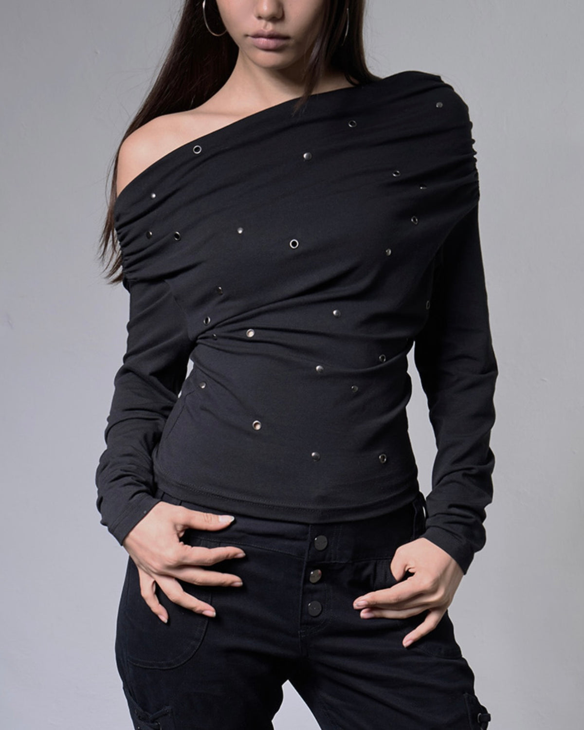 【FANCY CLUB】EYELET COWL ONE-SHOULDER TOP