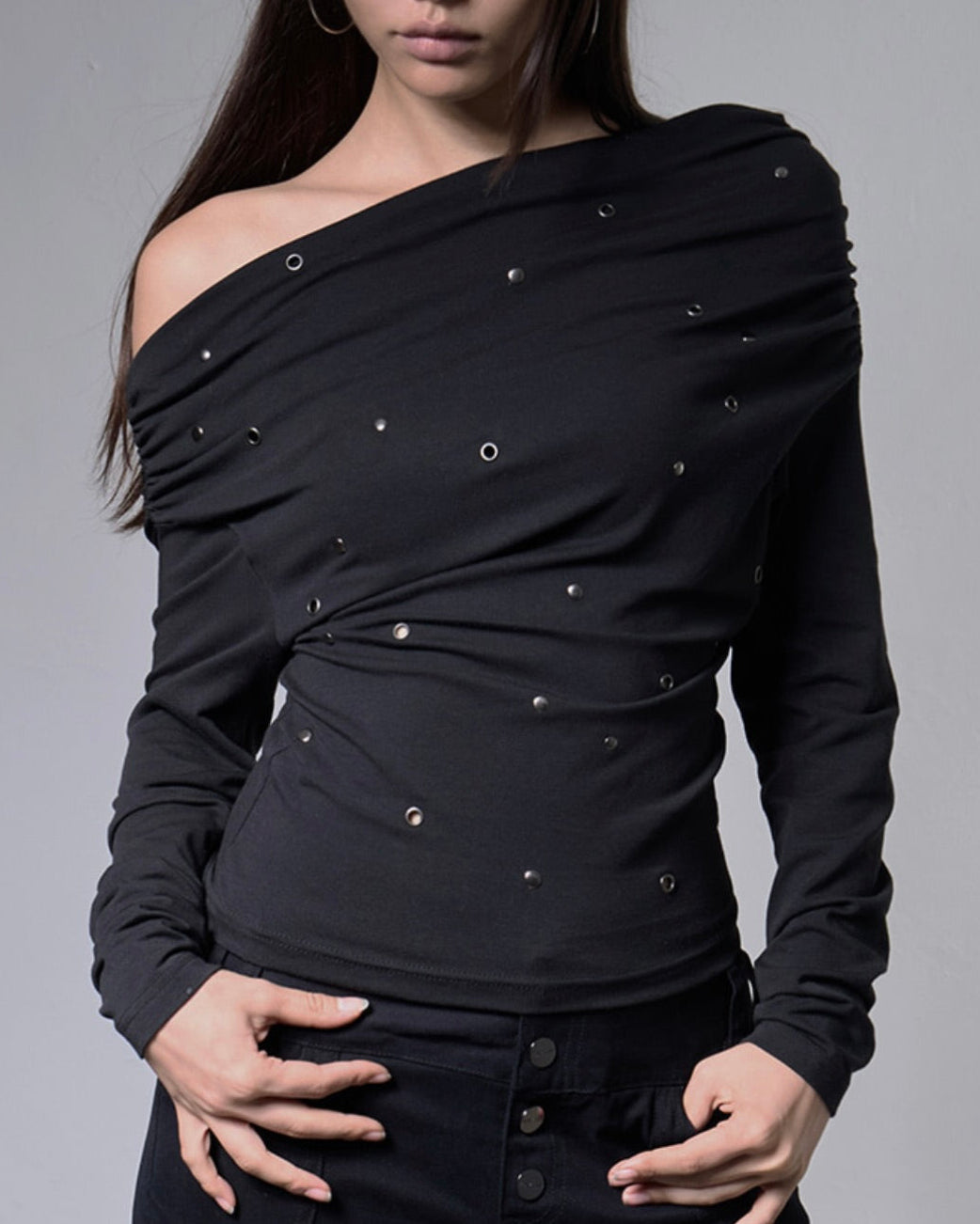 【FANCY CLUB】EYELET COWL ONE-SHOULDER TOP