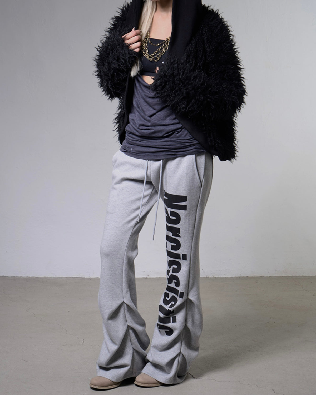 【FANCY CLUB】NARCISSISTIC PINTUCK SWEATPANTS