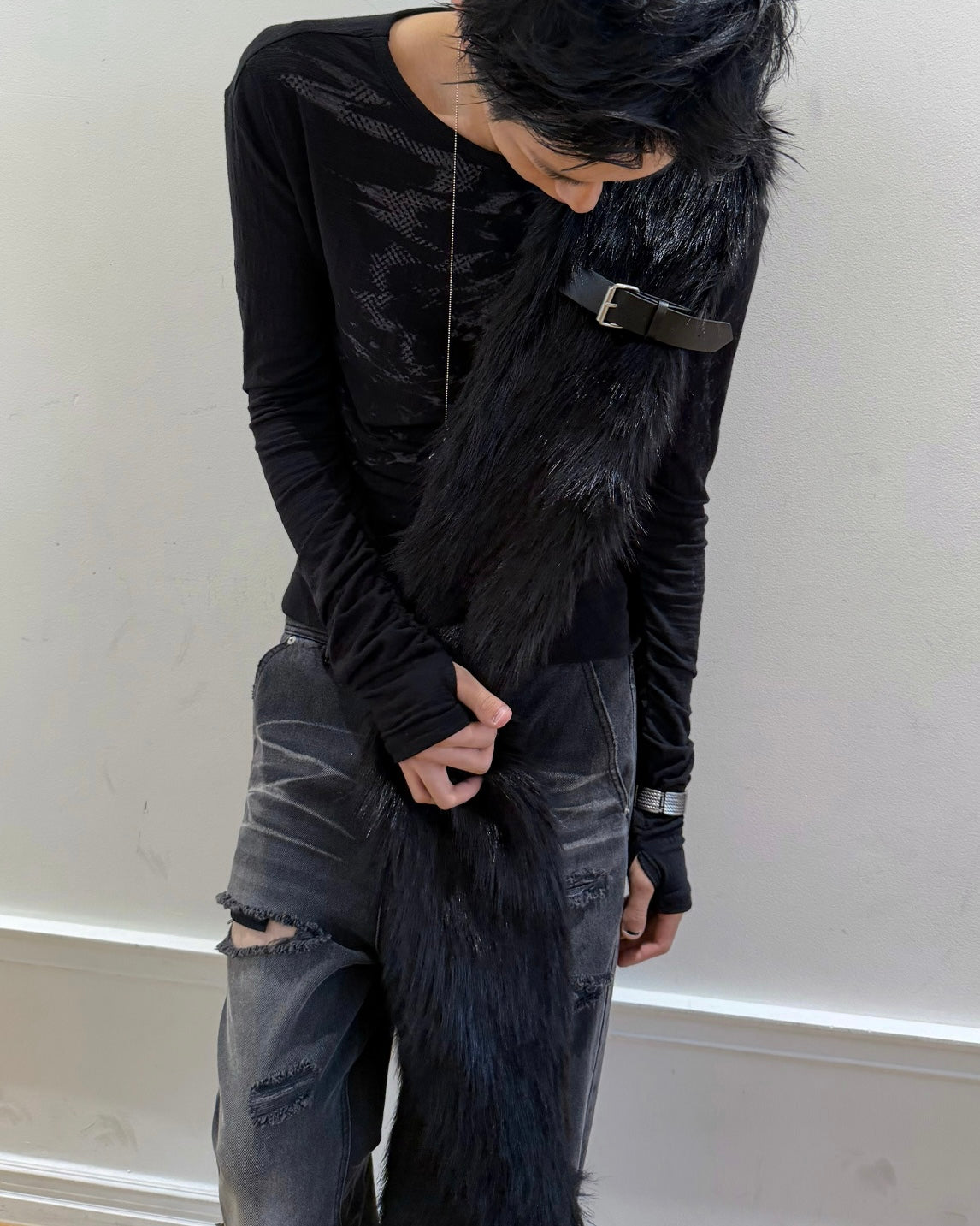 【LECYTO】Buckle Hairy Fur Muffler