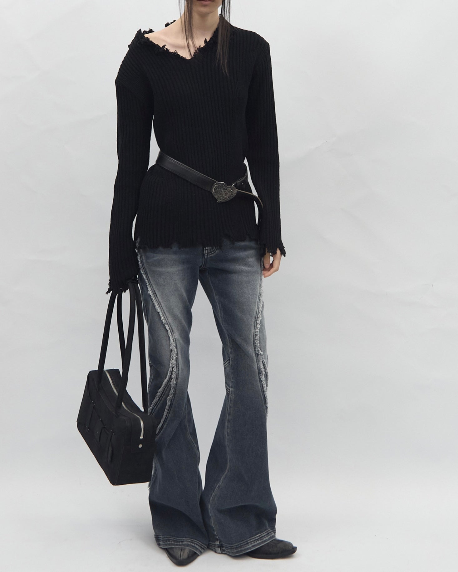 【BLR BLUER】Unravel Line Knit