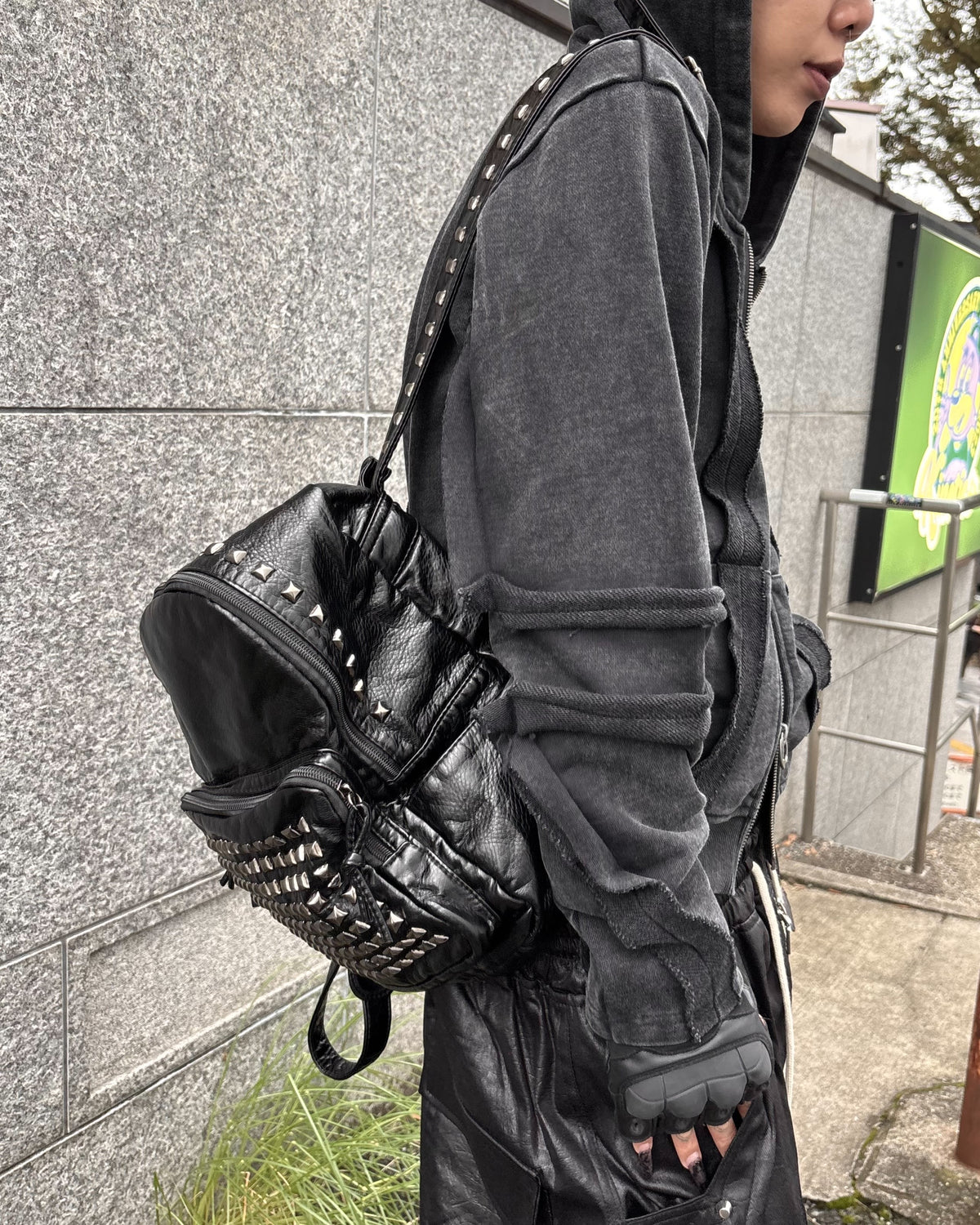 国際配送【Never mind the XU】Y2K Studded Utility Backpack（2color）