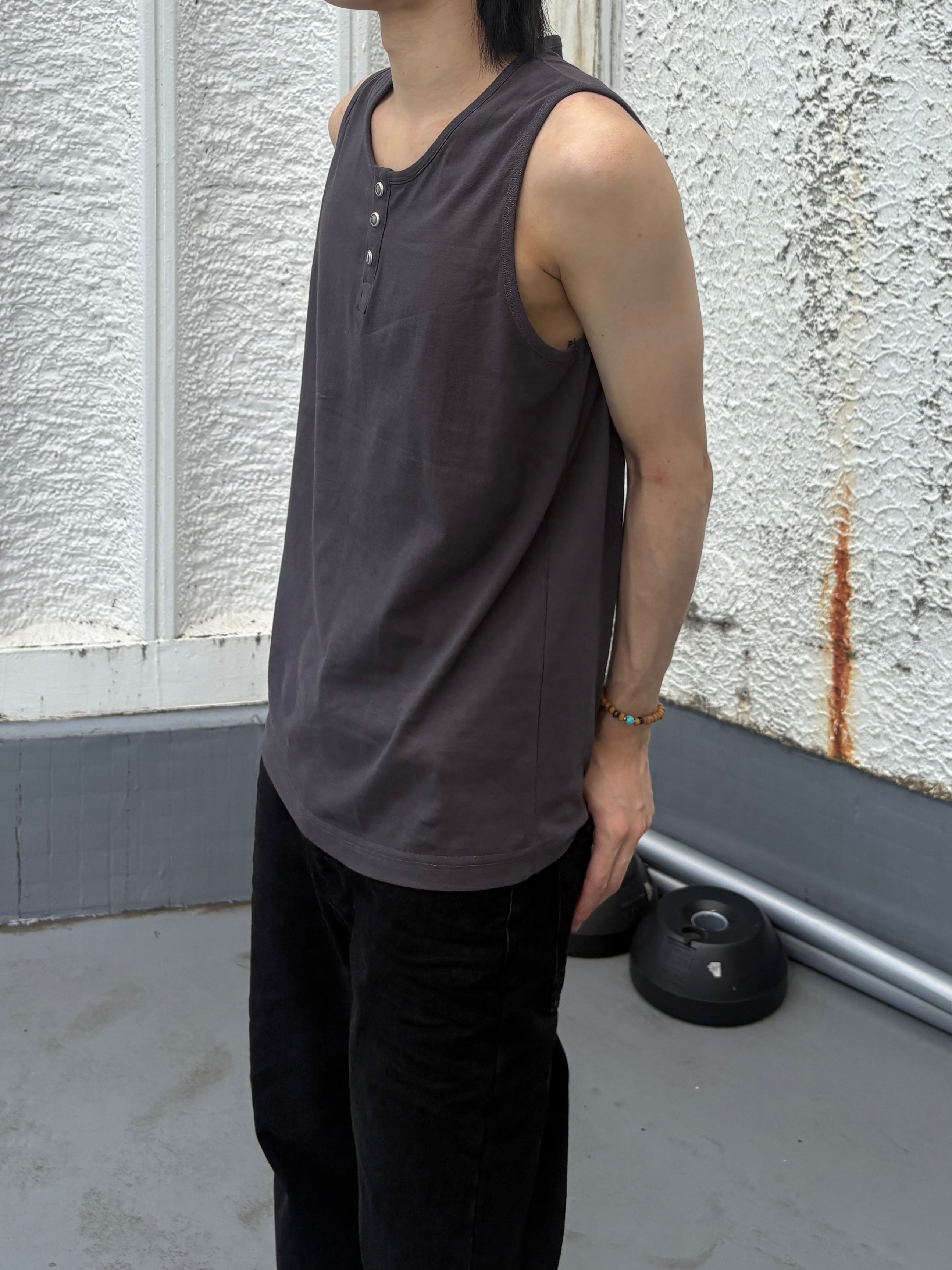 受注制【youll】Henley neck tank top (3color)