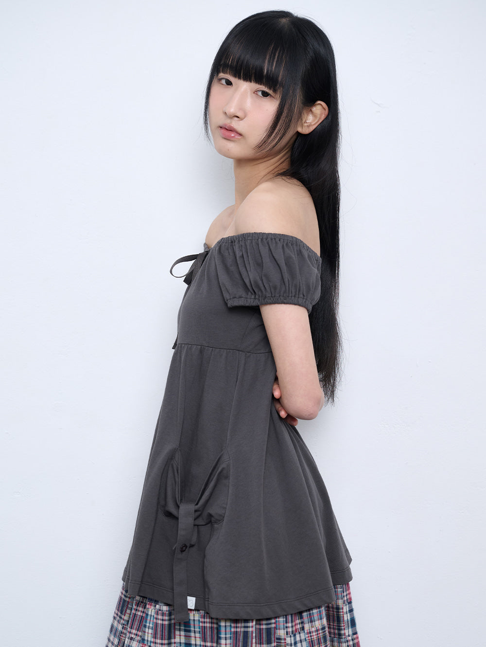 【TUOMIO】SHIRRED POCKET TOP