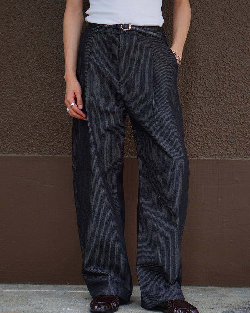 東京店WEB限定受注制【Chikashitsu +】stripe denim pants (2color)
