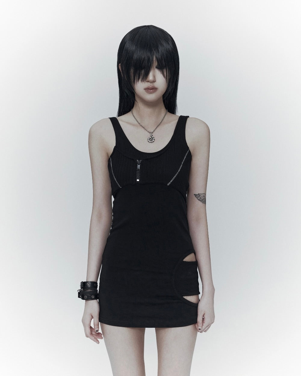 【bonienkiye】Side-Cutout Mini Dress