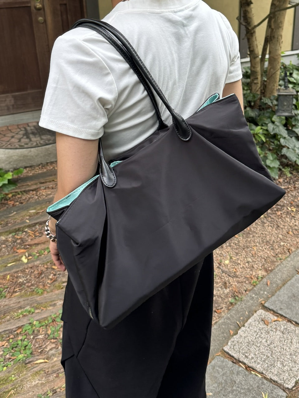 国際配送【RENOL】contrast lining nylon bag