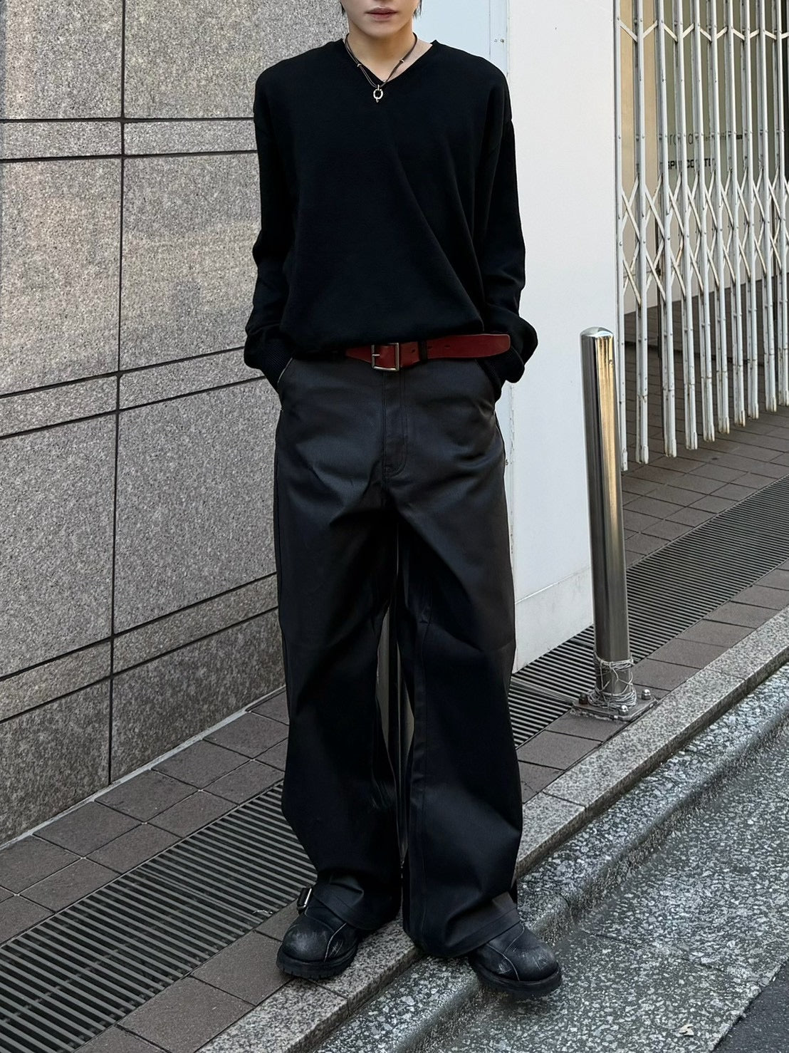 東京店WEB限定【Chikashitsu +】cropped vneck knit (3color)