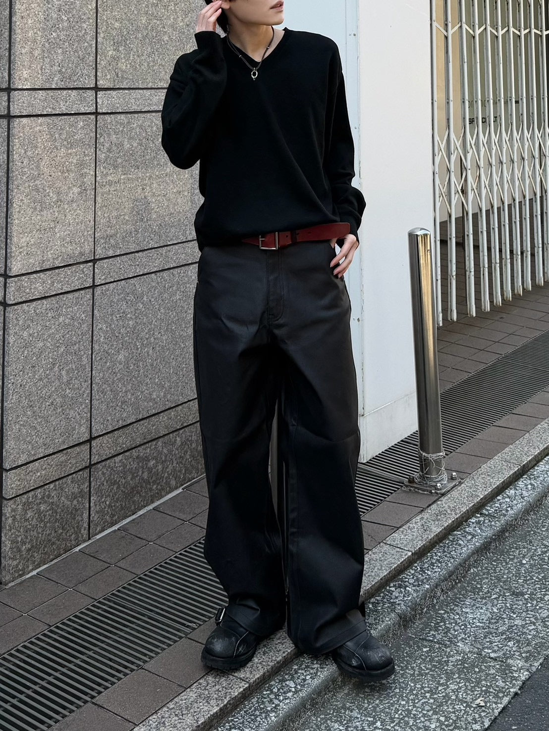 東京店WEB限定【Chikashitsu +】cropped vneck knit (3color)