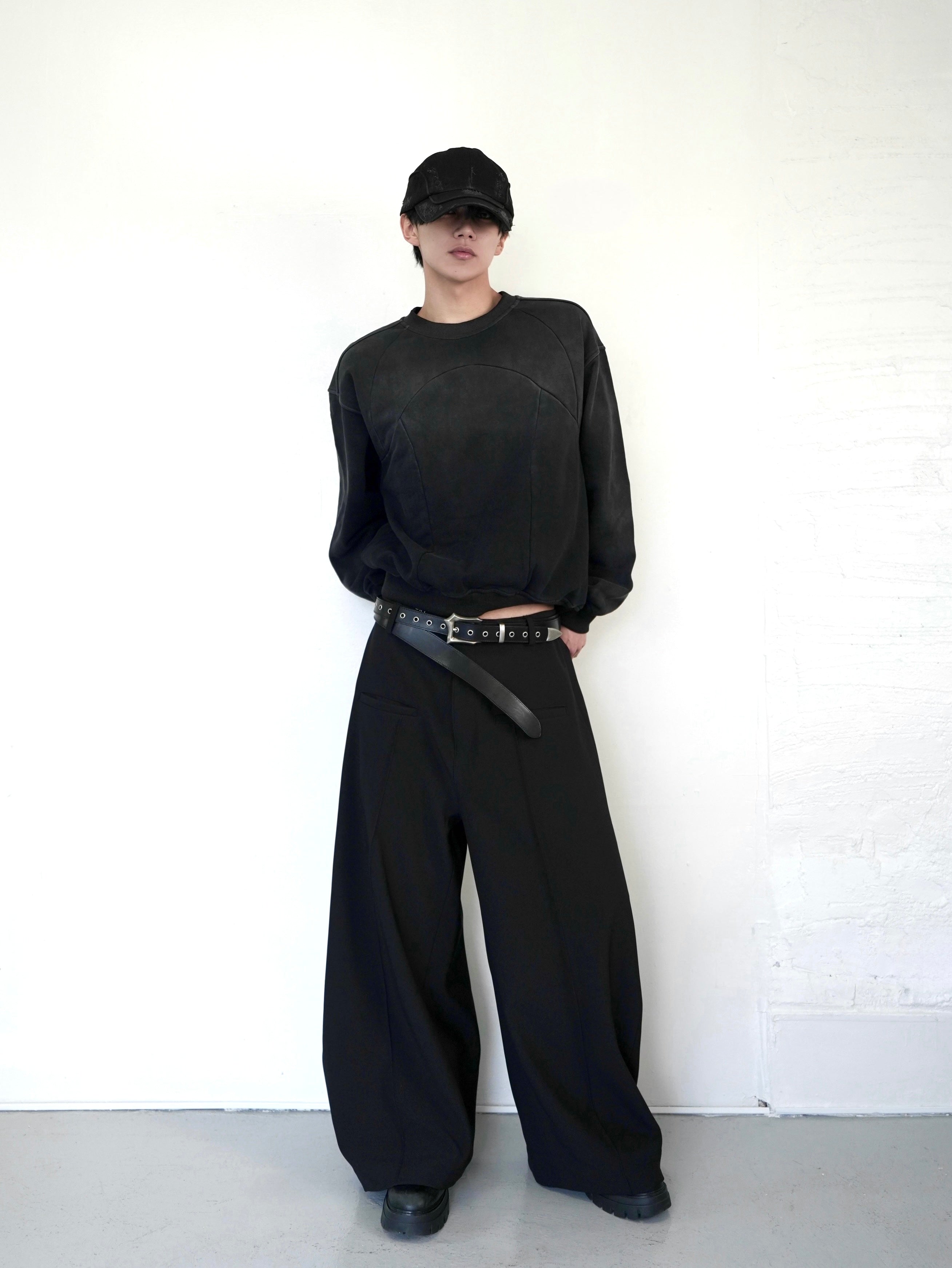 【CHIKASHITSU PLUS HIGH】Fade panel sweat shirt