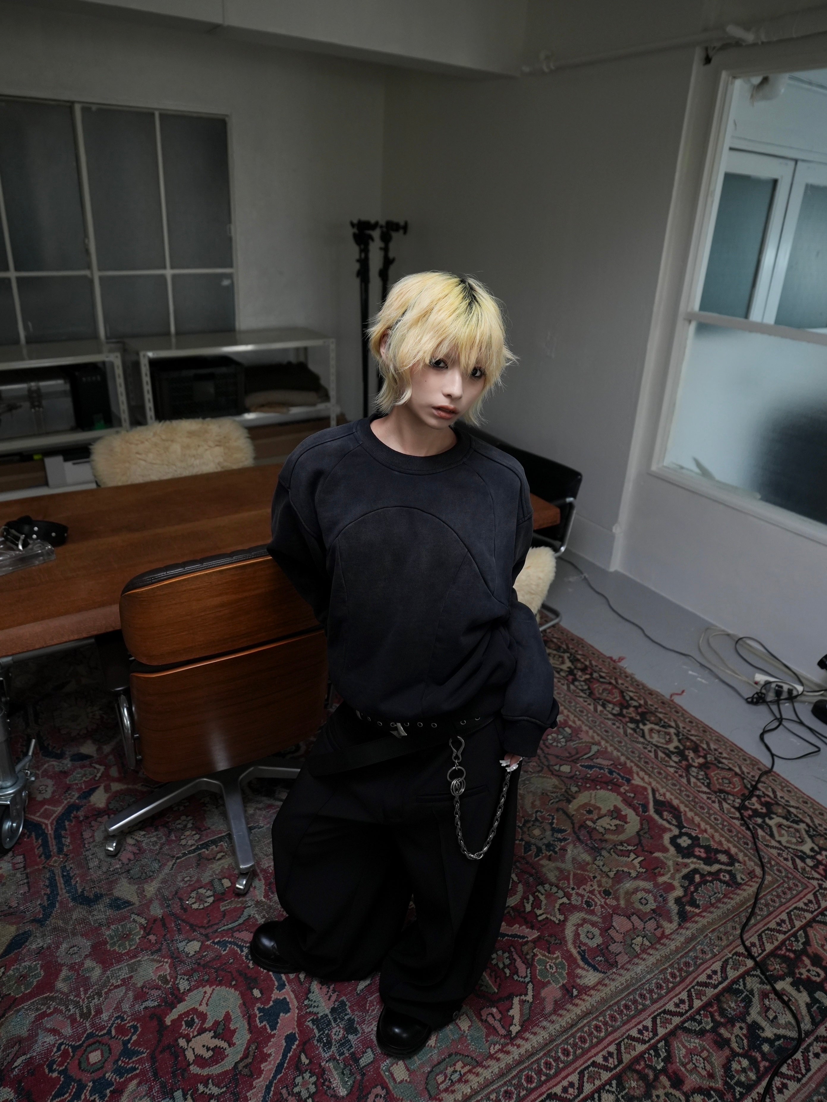 【CHIKASHITSU PLUS HIGH】Fade panel sweat shirt