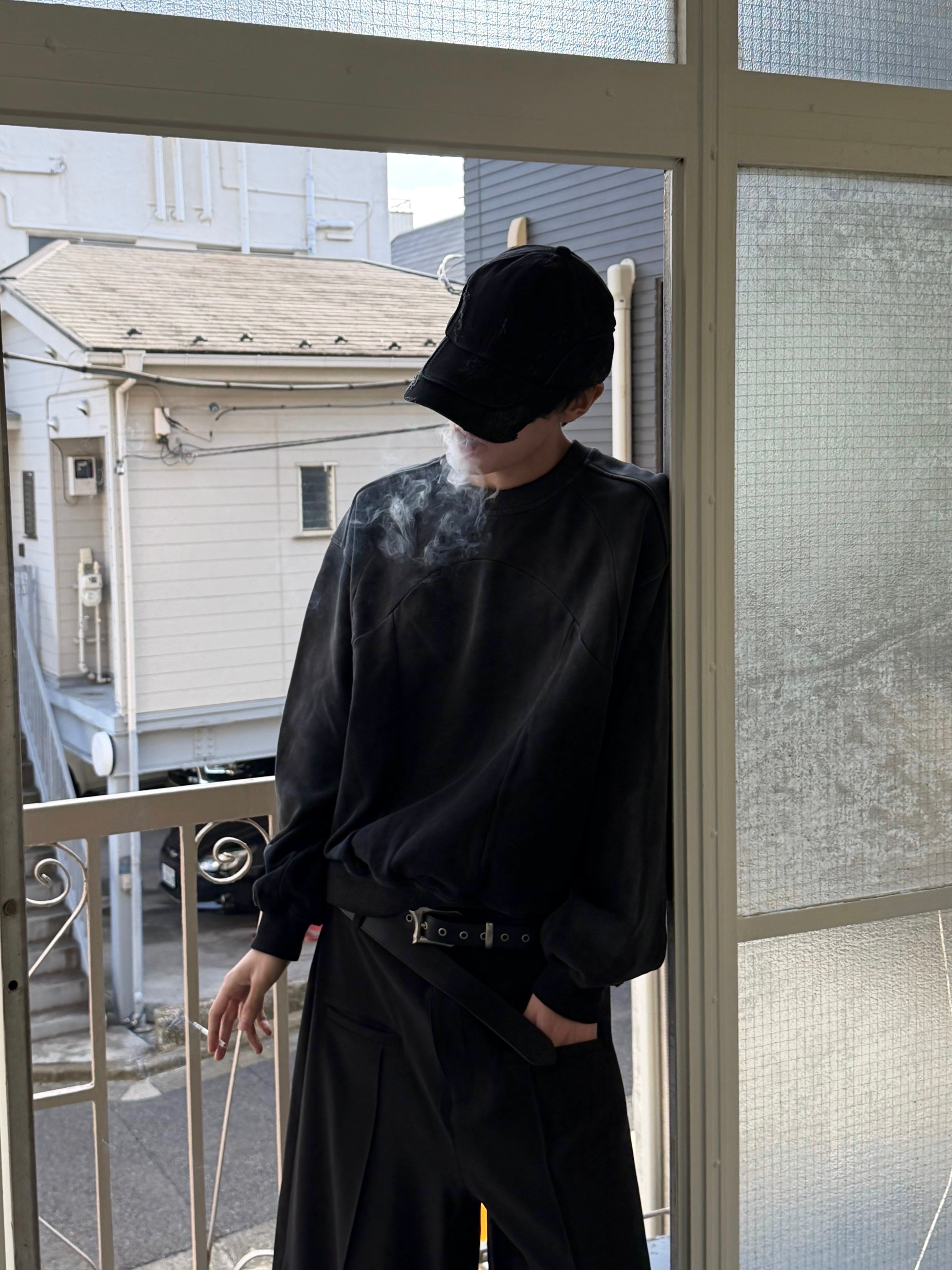 【CHIKASHITSU PLUS HIGH】Fade panel sweat shirt