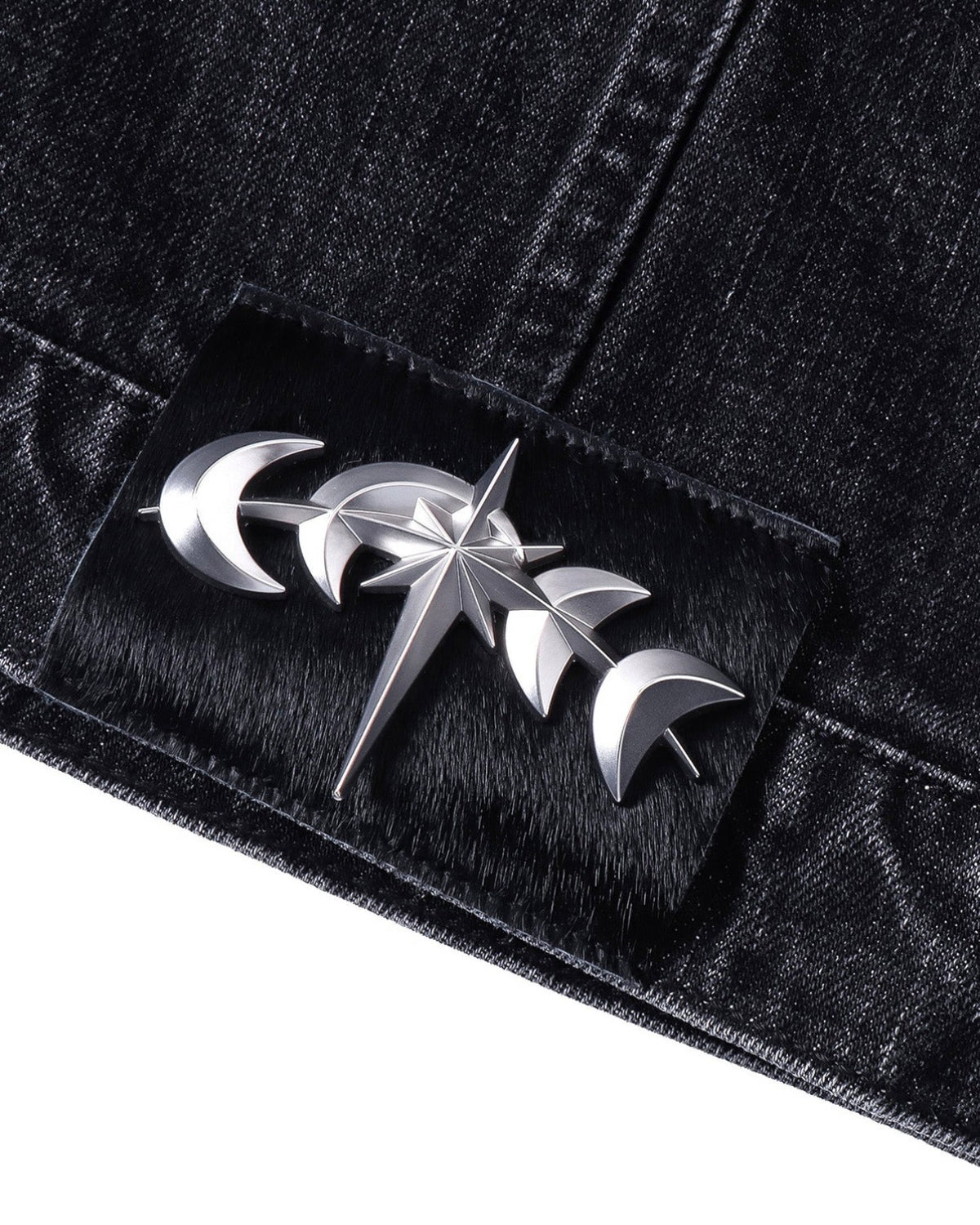 【The Boy Has No Patience】COBWEB DENIM JACKET