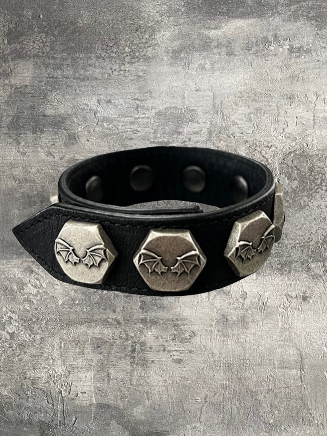 【DEVIL KIM】HEXAGONAL BOLT LEATHER BRACELET
