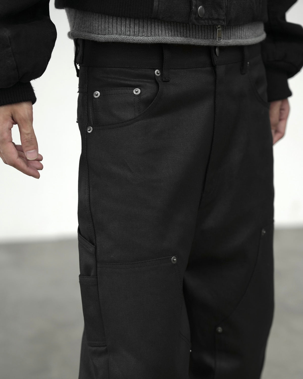 【CHIKASHITSU PLUS HIGH】Carbon coated double knee pants