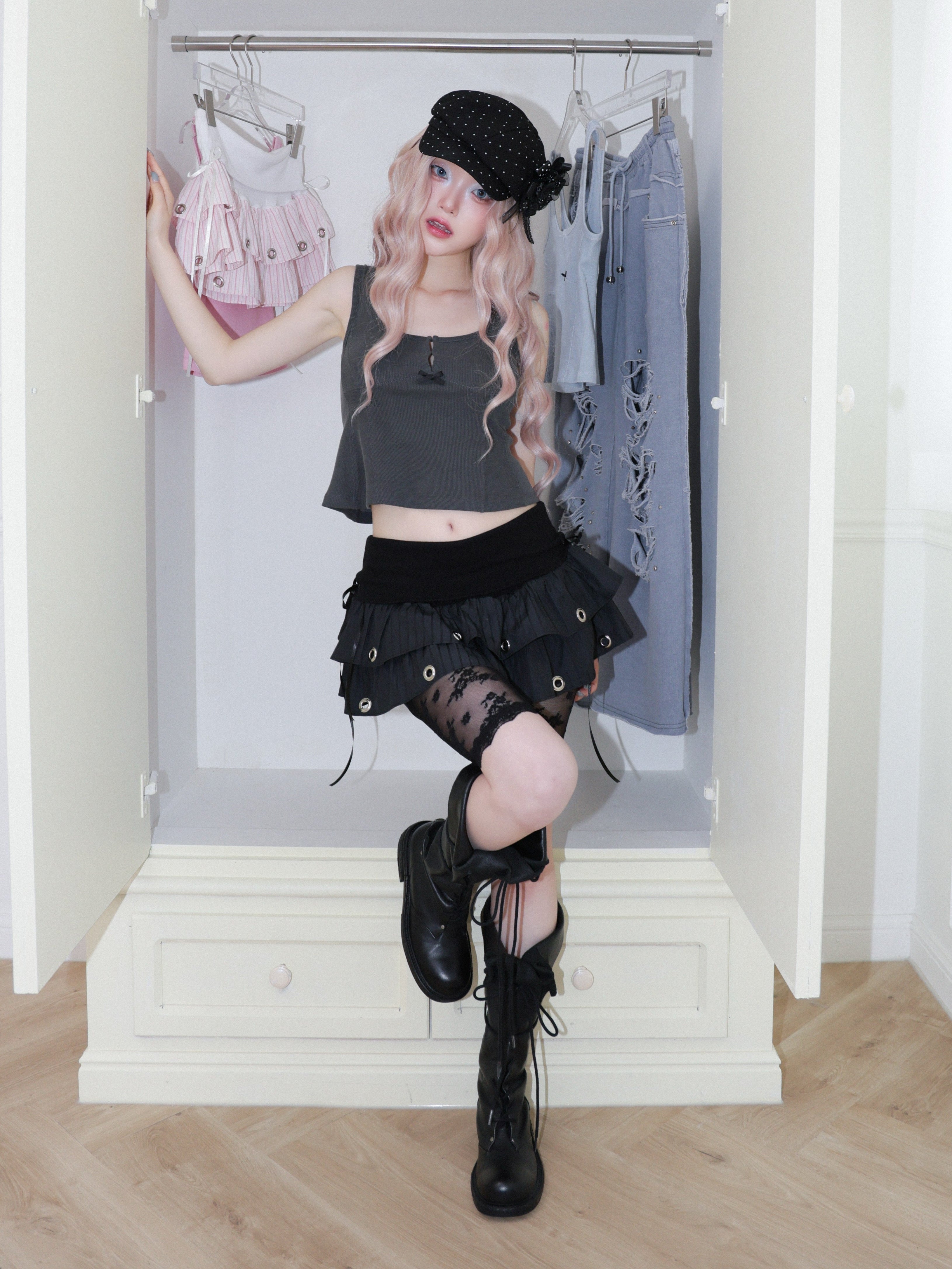 【CHERRYQUIRI】Soft Punk Rosette Newsboy Cap