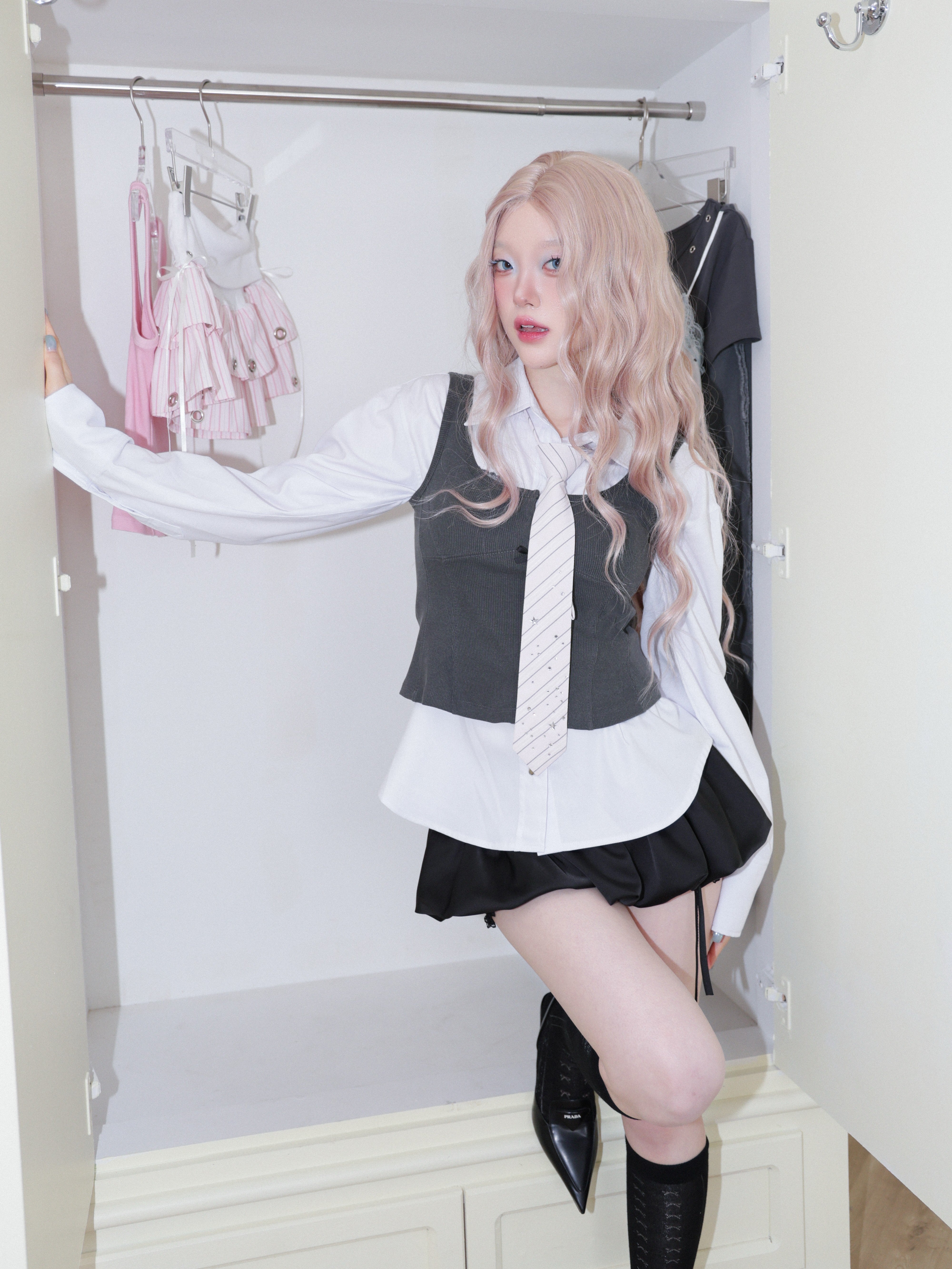 【CHERRYQUIRI】Sparkle Star Neck Tie