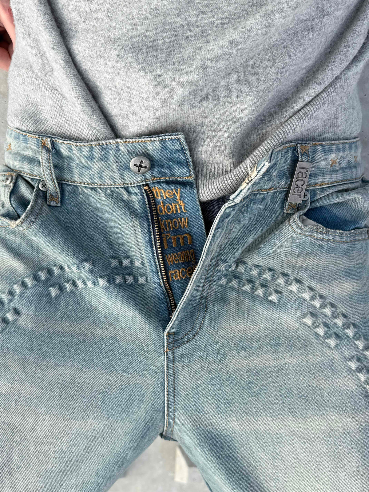 【RACER WORLDWIDE】Baggy Embossed Denim Pants