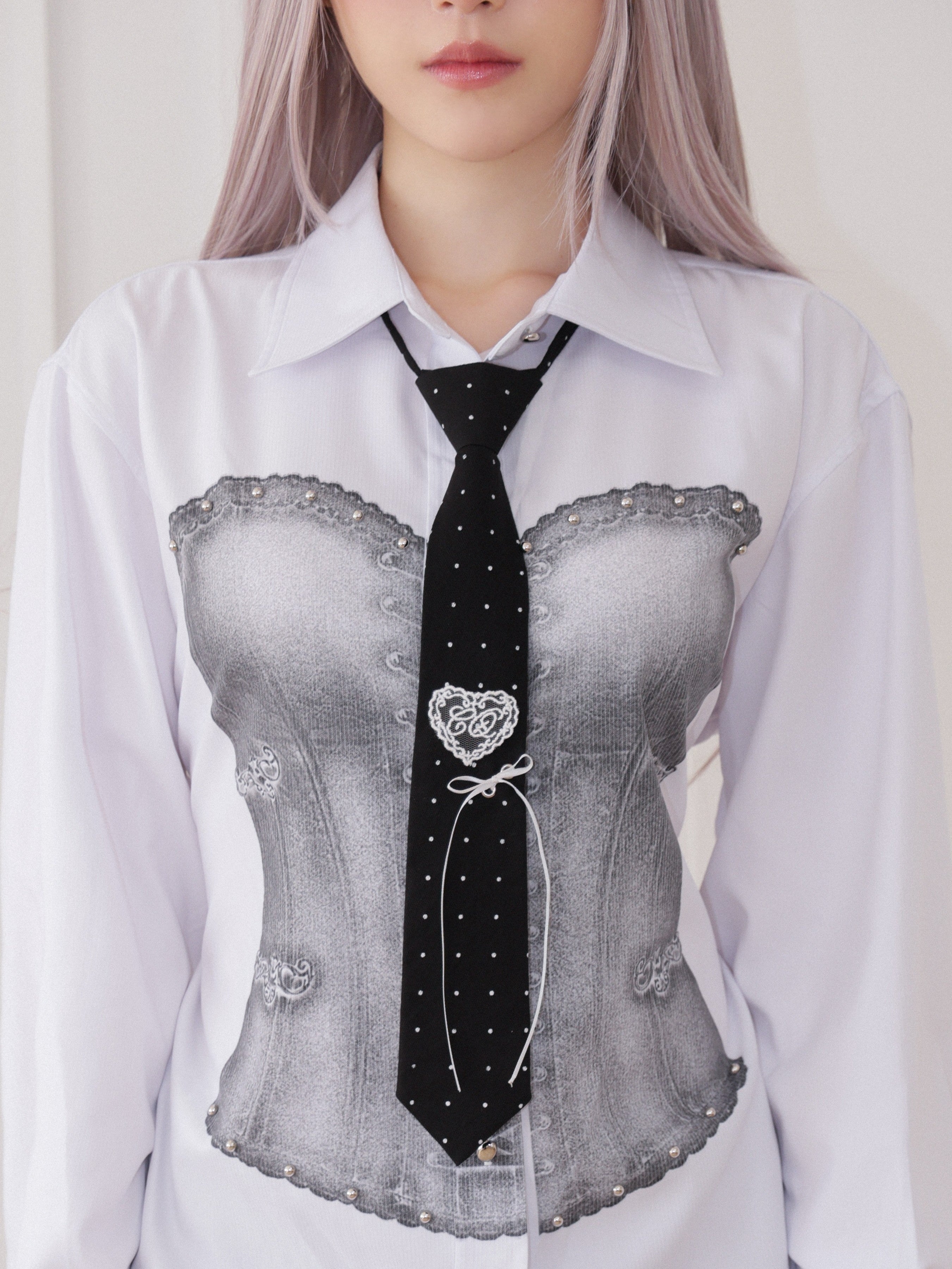 【CHERRYQUIRI】CQ Lace Heart Neck Tie