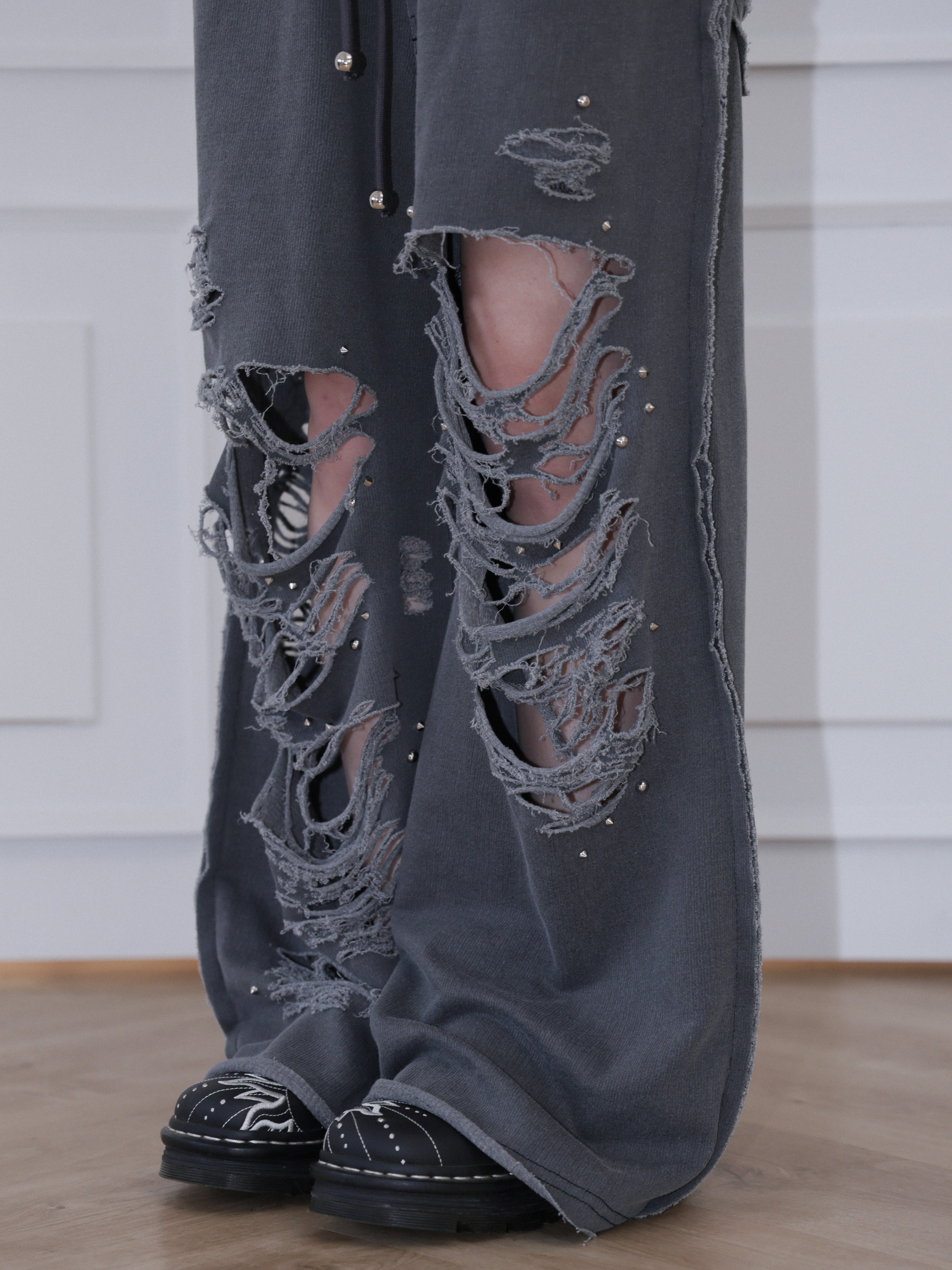 【CHERRYQUIRI】damage stud jogger pt