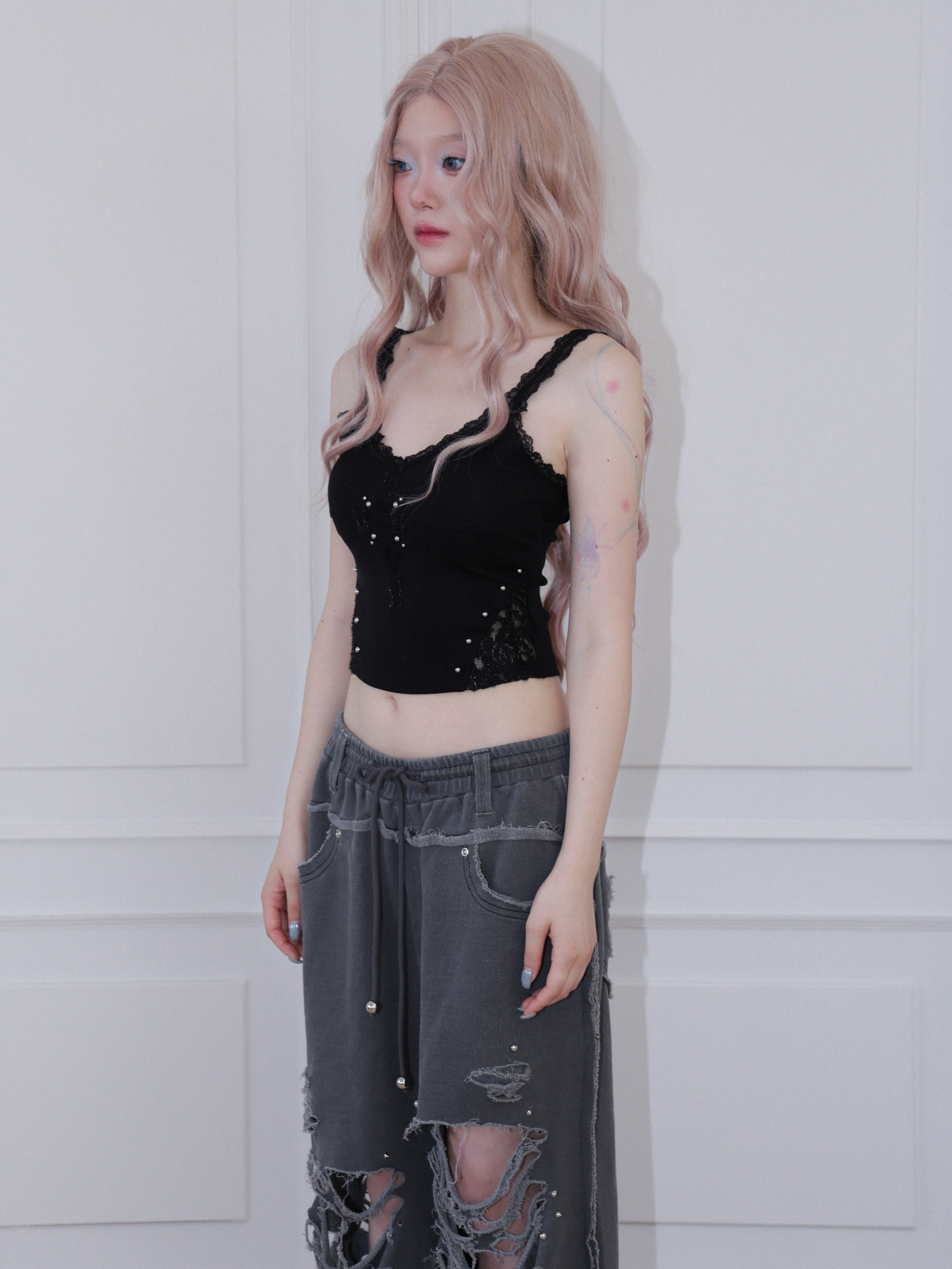 【CHERRYQUIRI】cross patch lace sleeveless