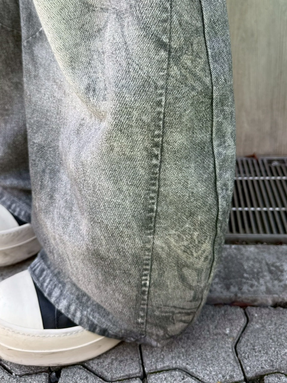 国際配送【Never mind the XU】3D print curve denim pants