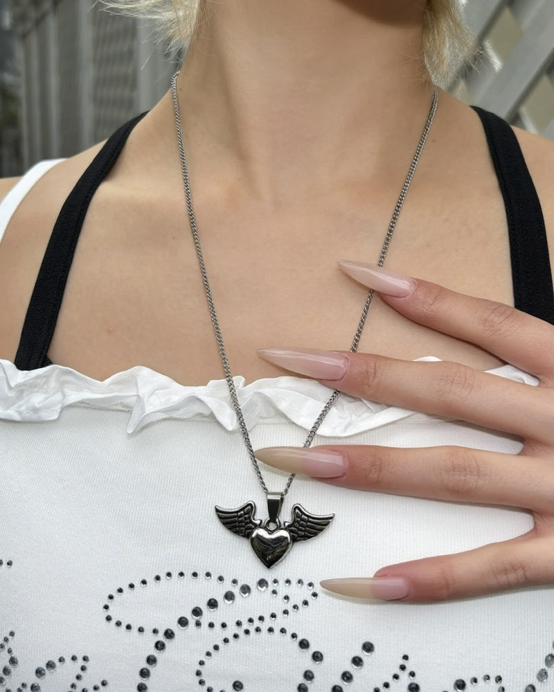 受注制【Never mind the XU】heart wing necklace
