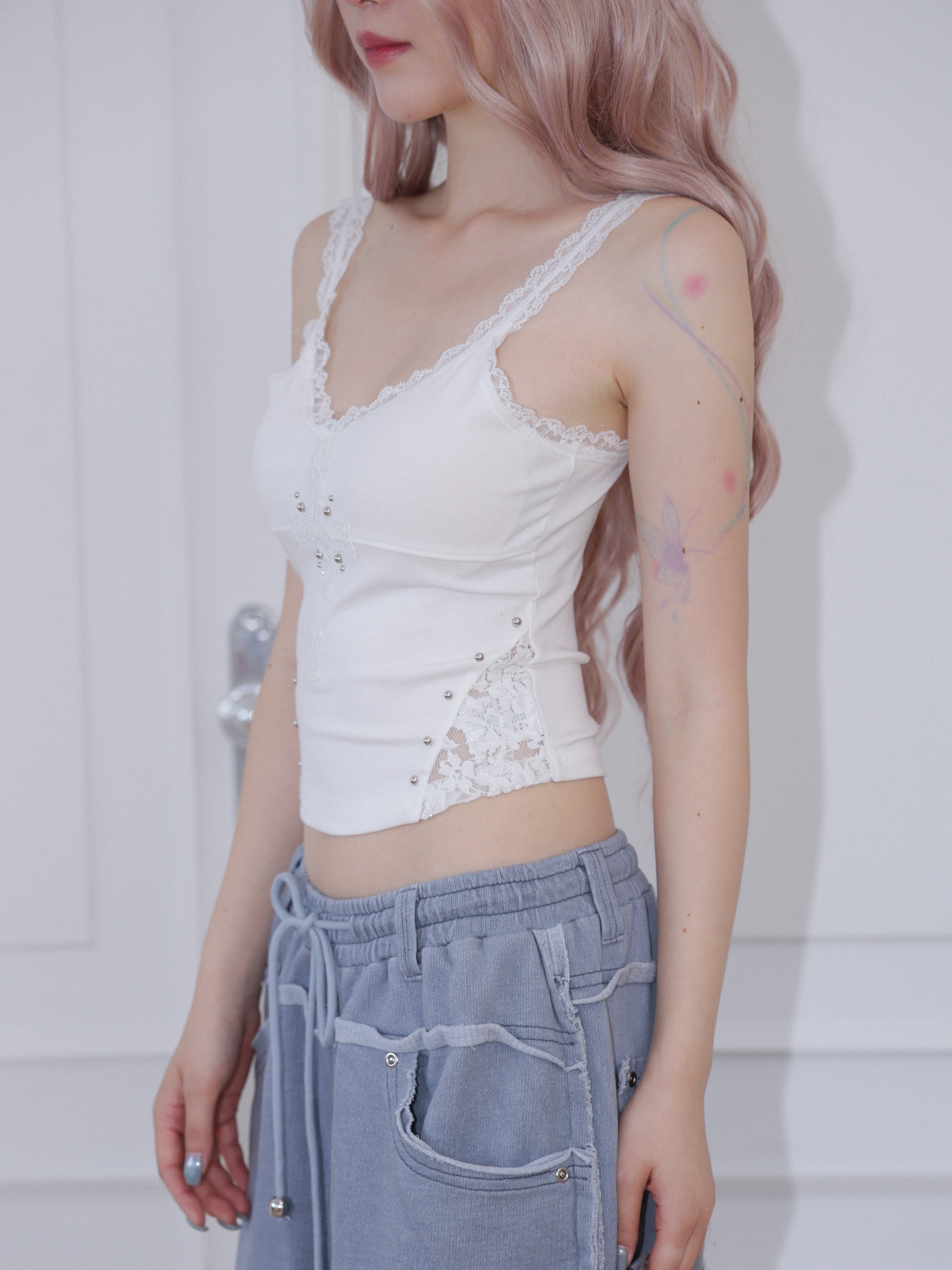 【CHERRYQUIRI】cross patch lace sleeveless