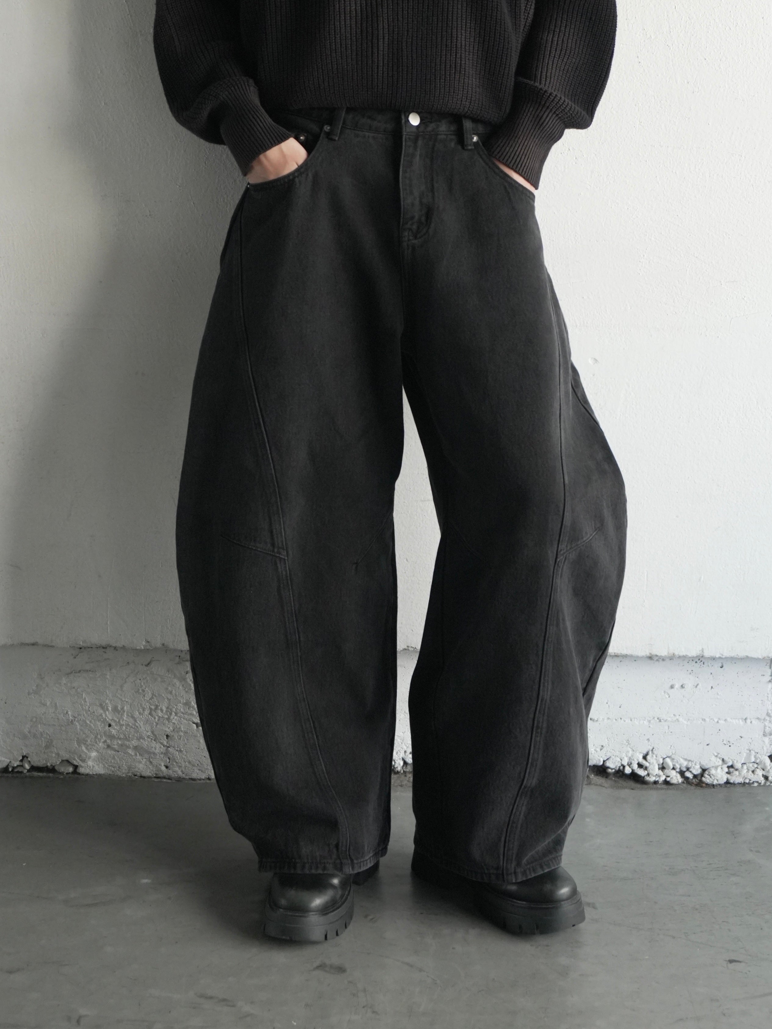 【CHIKASHITSU PLUS HIGH】Barrel leg curve denim pants