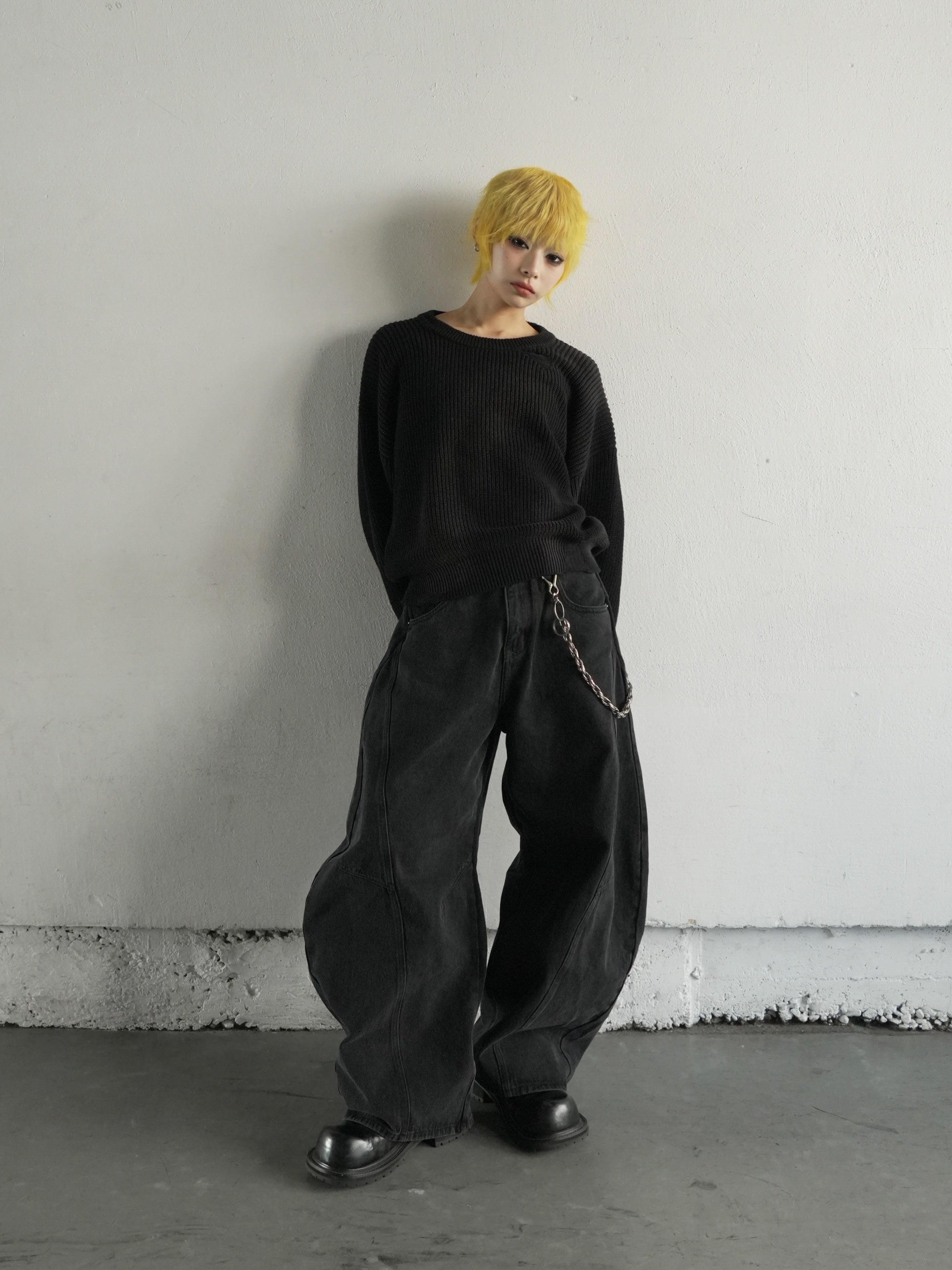 【CHIKASHITSU PLUS HIGH】Barrel leg curve denim pants