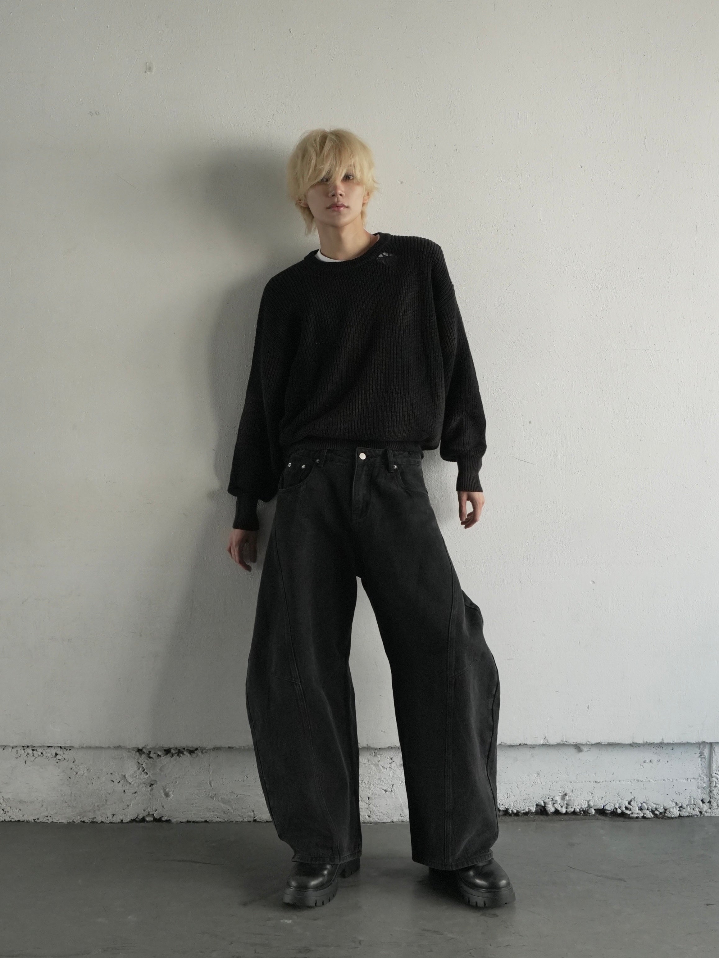 【CHIKASHITSU PLUS HIGH】Barrel leg curve denim pants