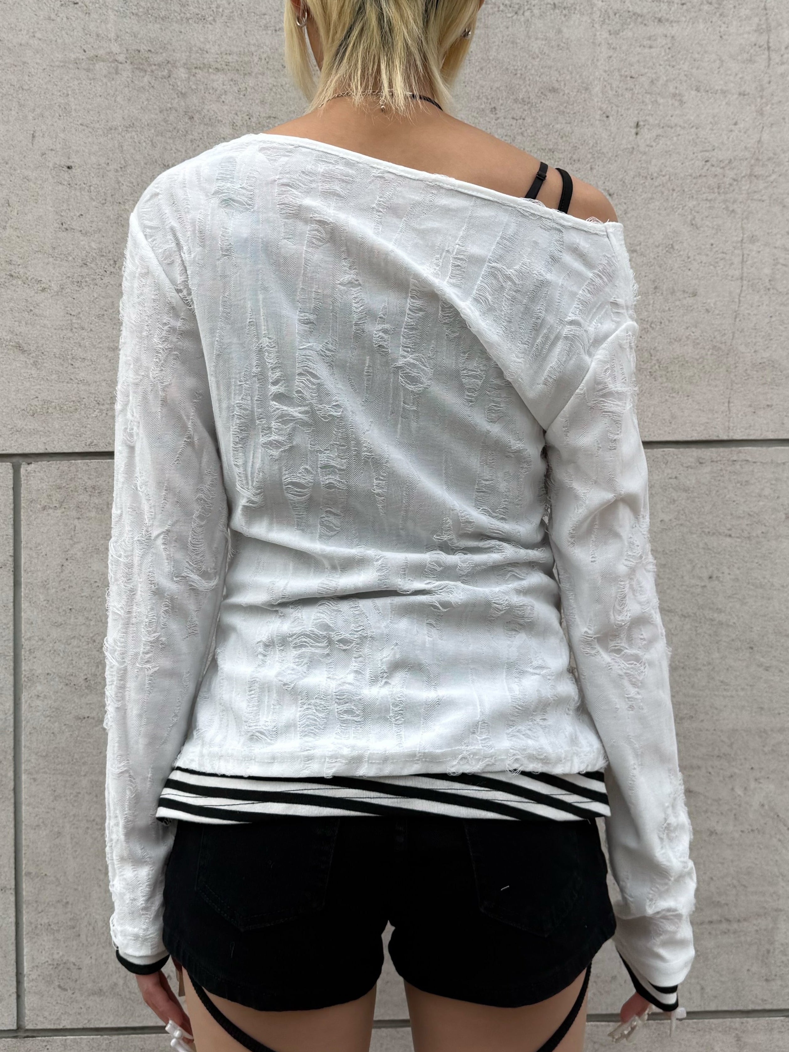 【Never mind the XU】layered cross long sleeve (2color)