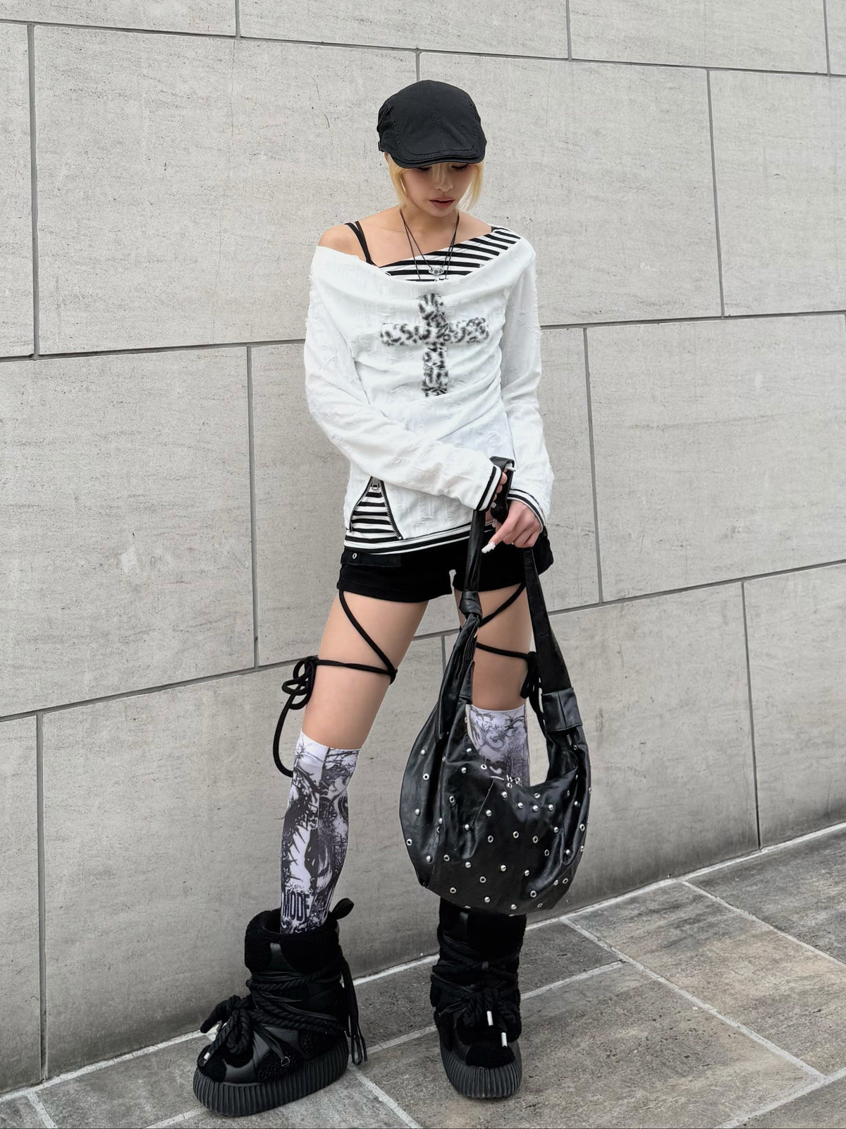 【Never mind the XU】layered cross long sleeve (2color)