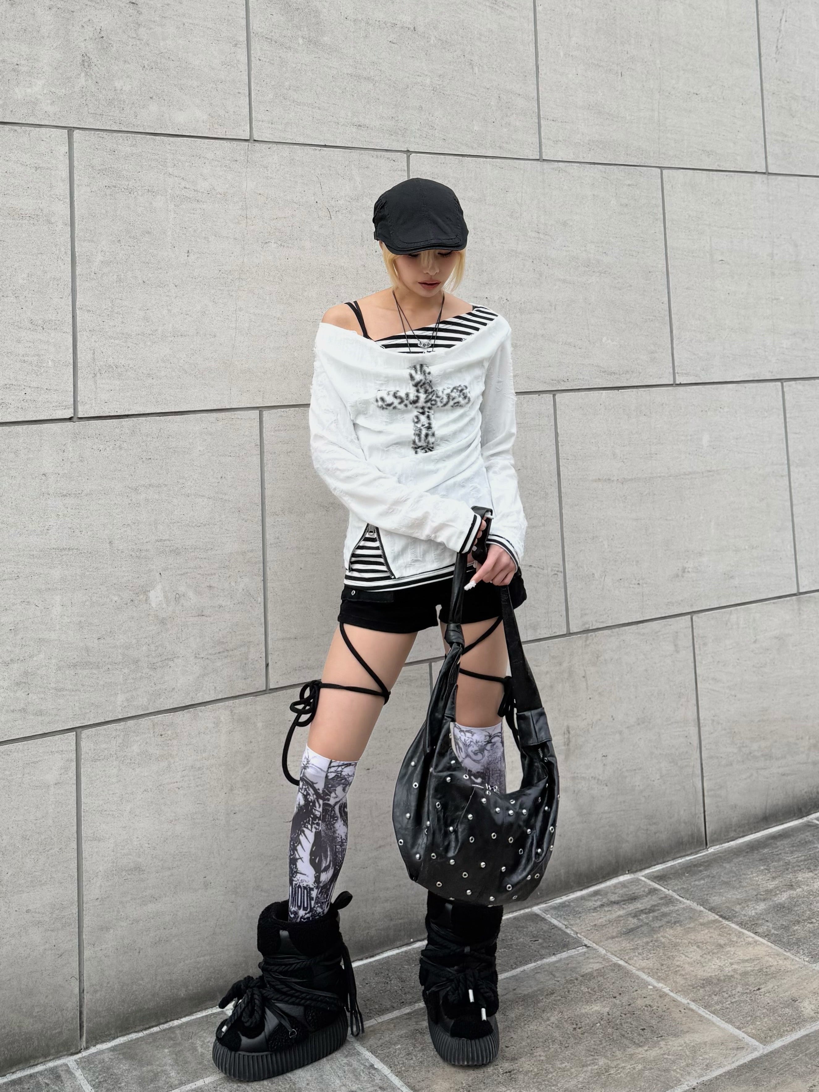 【Never mind the XU】layered cross long sleeve (2color)