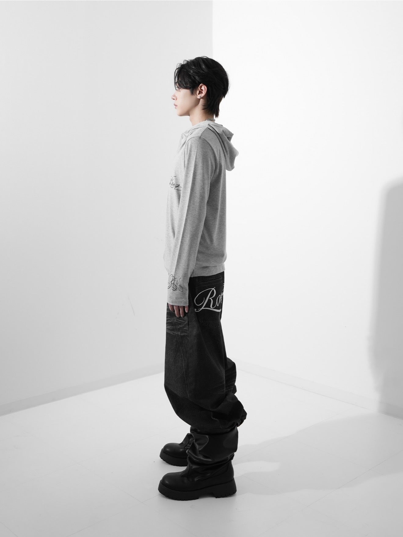 【Rosen Kreuz】SCRIPT LOGO HENLEY HOODIE