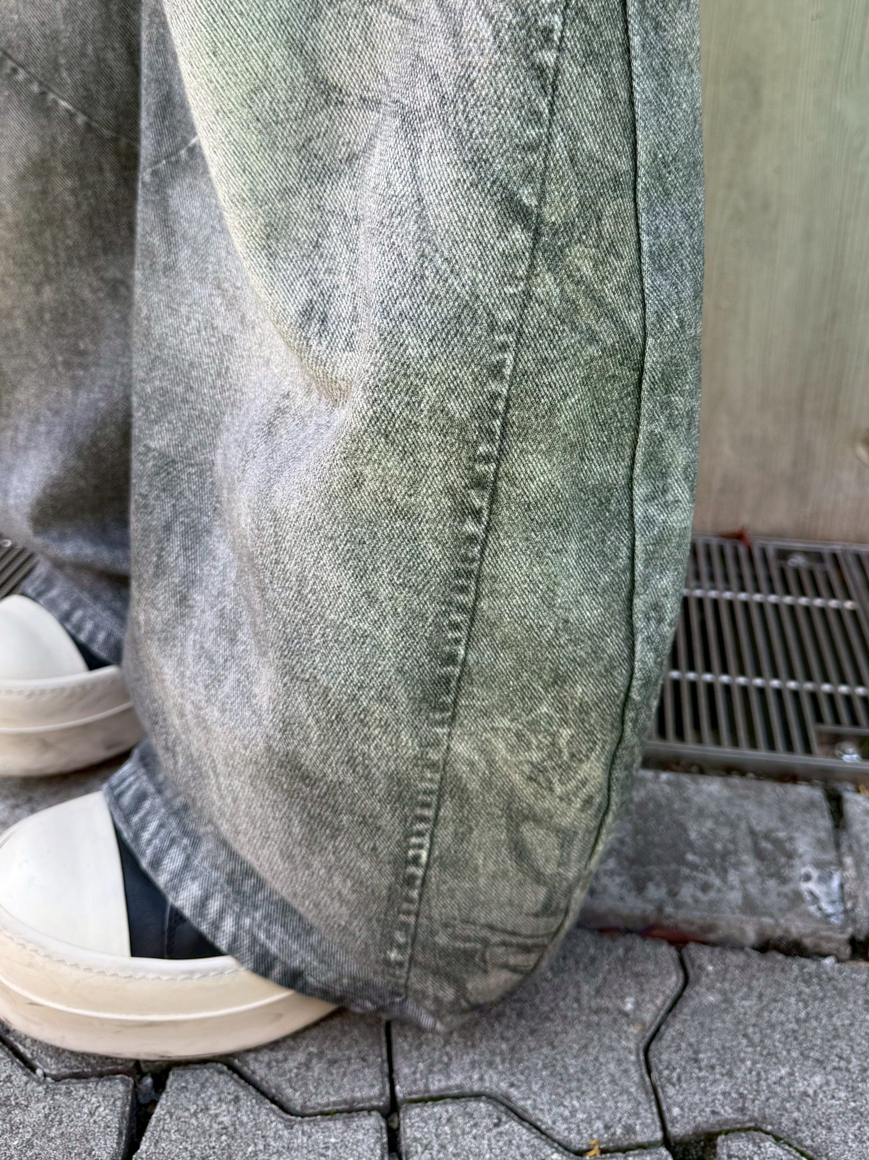 国際配送【Never mind the XU】3D print curve denim pants
