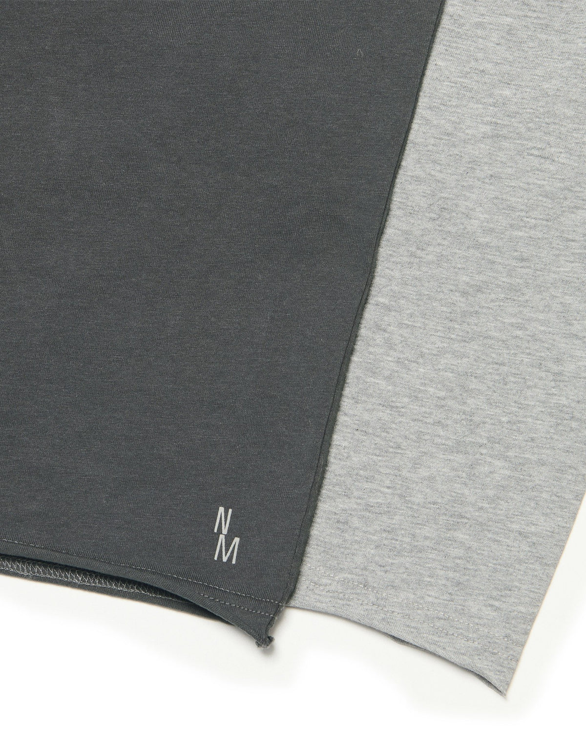 【NOMANUAL】LAYERED ROUGH LONG SLEEVE TEE