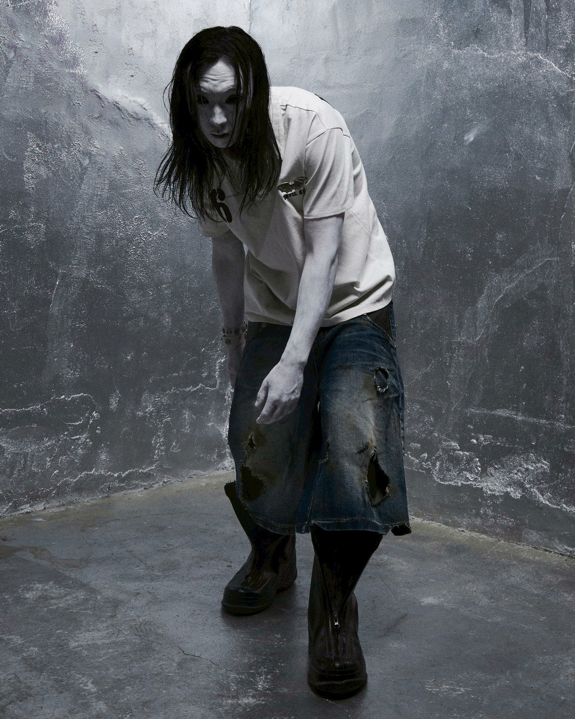 【DEVIL KIM】BURN DAMAGE DENIM SHORTS