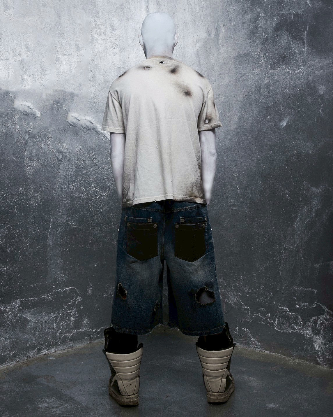 【DEVIL KIM】BURN DAMAGE DENIM SHORTS