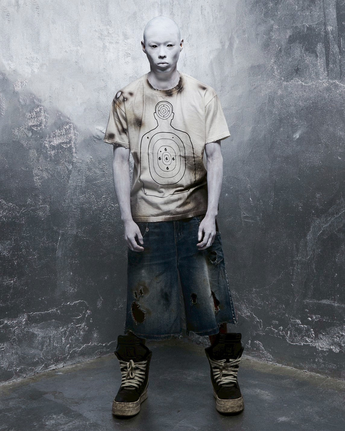 【DEVIL KIM】BURN DAMAGE DENIM SHORTS