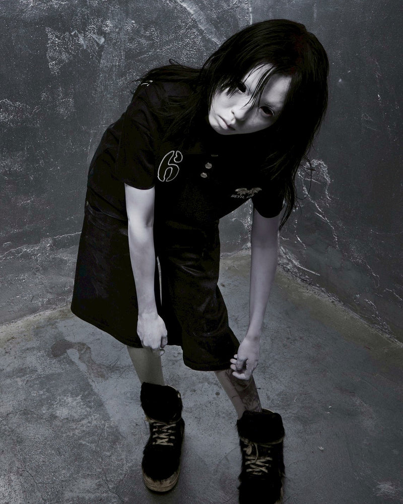 【DEVIL KIM】BLACK WAXED DENIM SHORTS