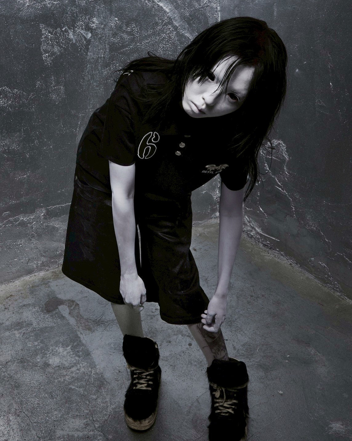 【DEVIL KIM】BLACK WAXED DENIM SHORTS