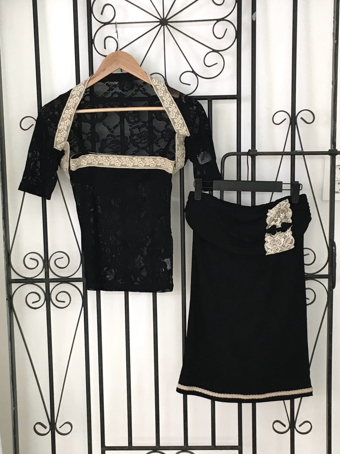 【MIAE】[香] Floral Lace Sleeveless & Bolero SET