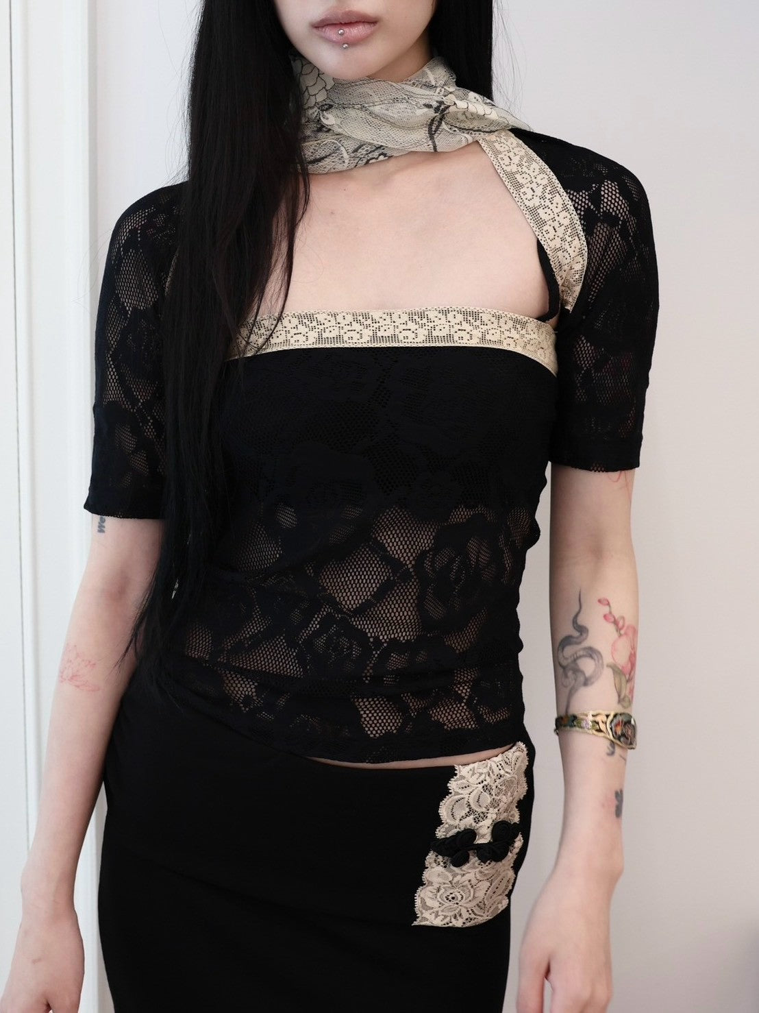【MIAE】[香] Floral Lace Sleeveless & Bolero SET