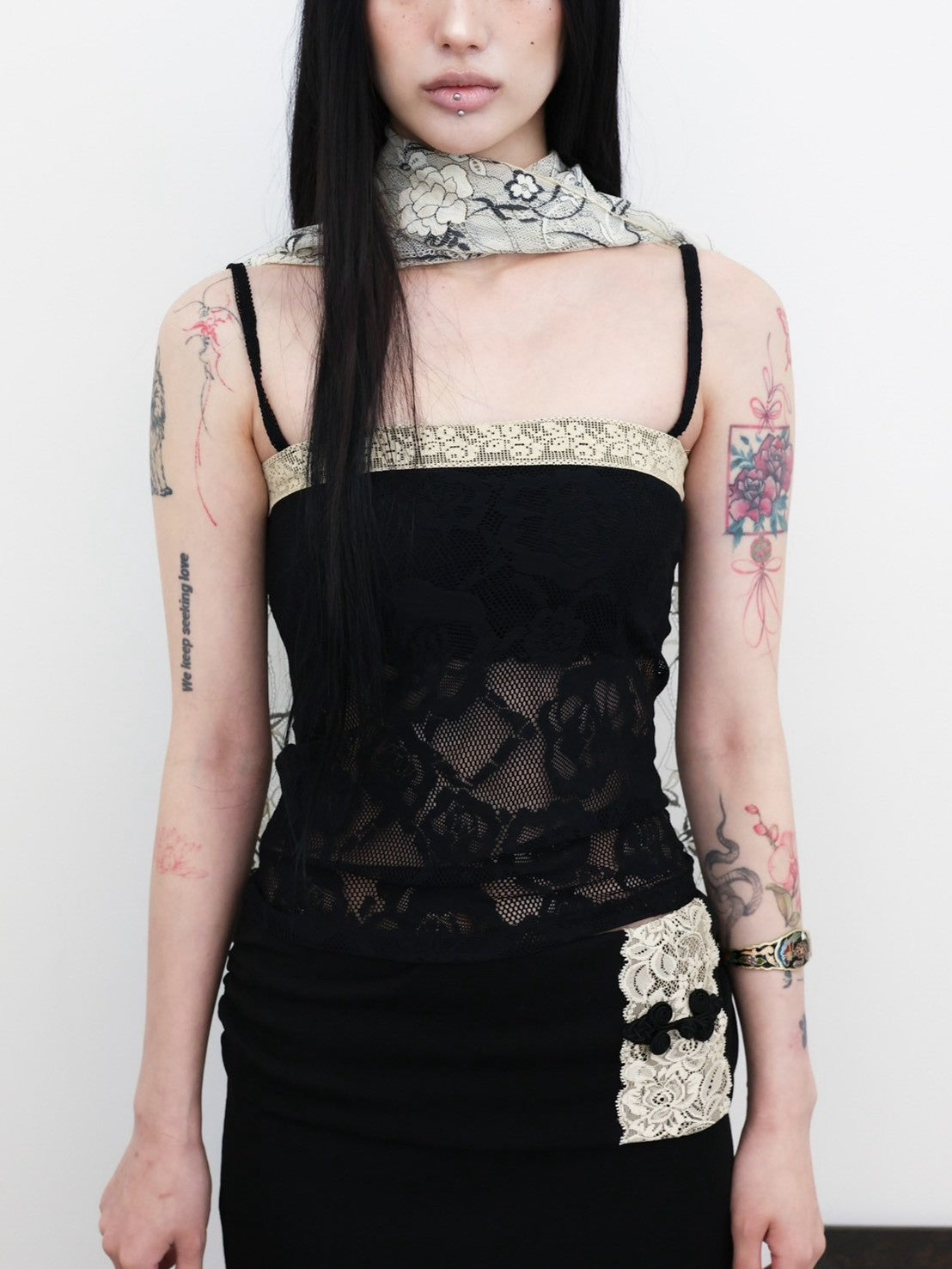 【MIAE】[香] Floral Lace Sleeveless & Bolero SET