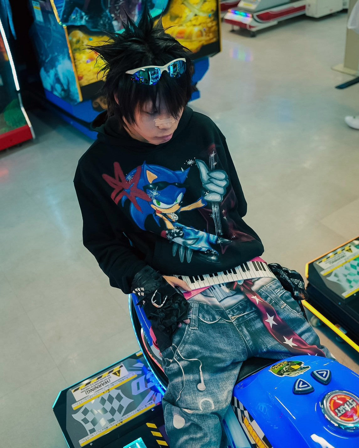 【DND4DES】Sonic Rhinestone Hoodie