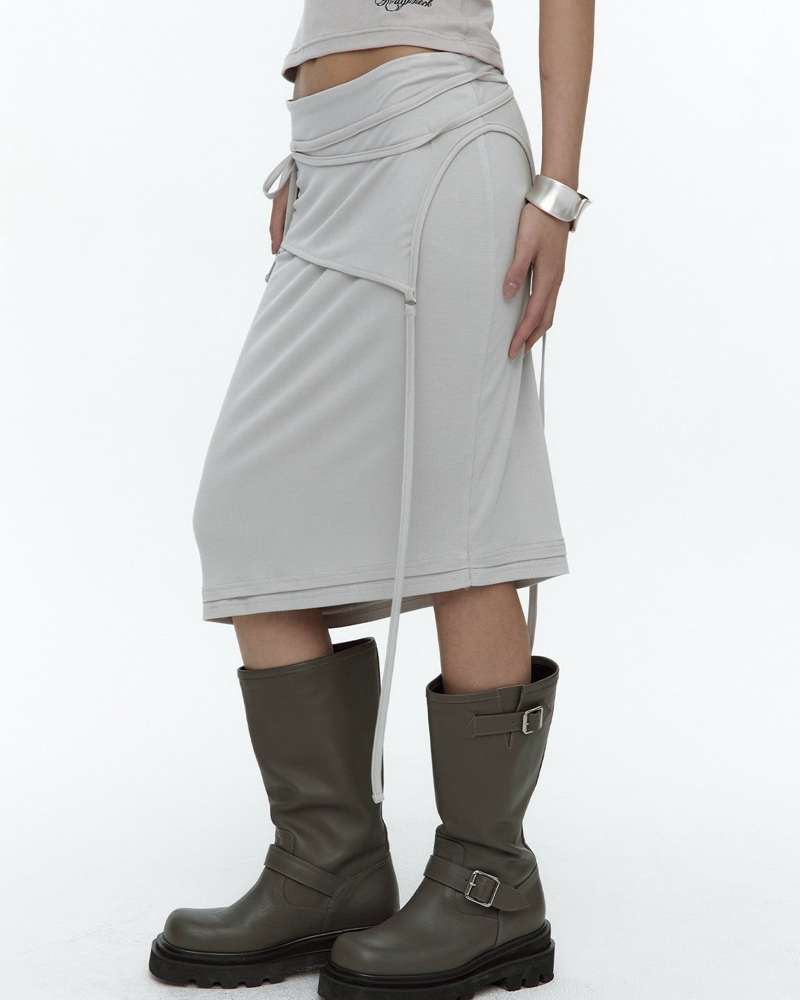 【ROUGHNECK】Asymmetric Panel Skirt